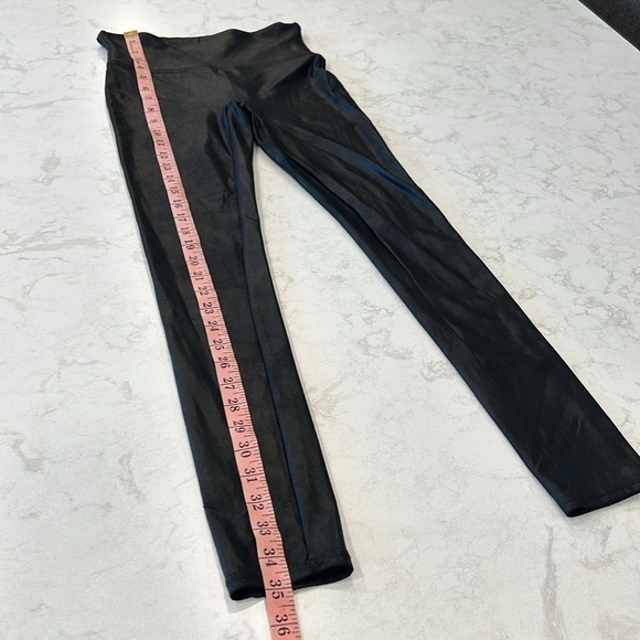 SPANX Faux Leather Leggings Small S/P (2-4) Black Pants - Picture 7 of 15